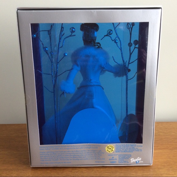 Barbie Winter Fantasy “First in the Series” 2003 - Picture 4 of 8
